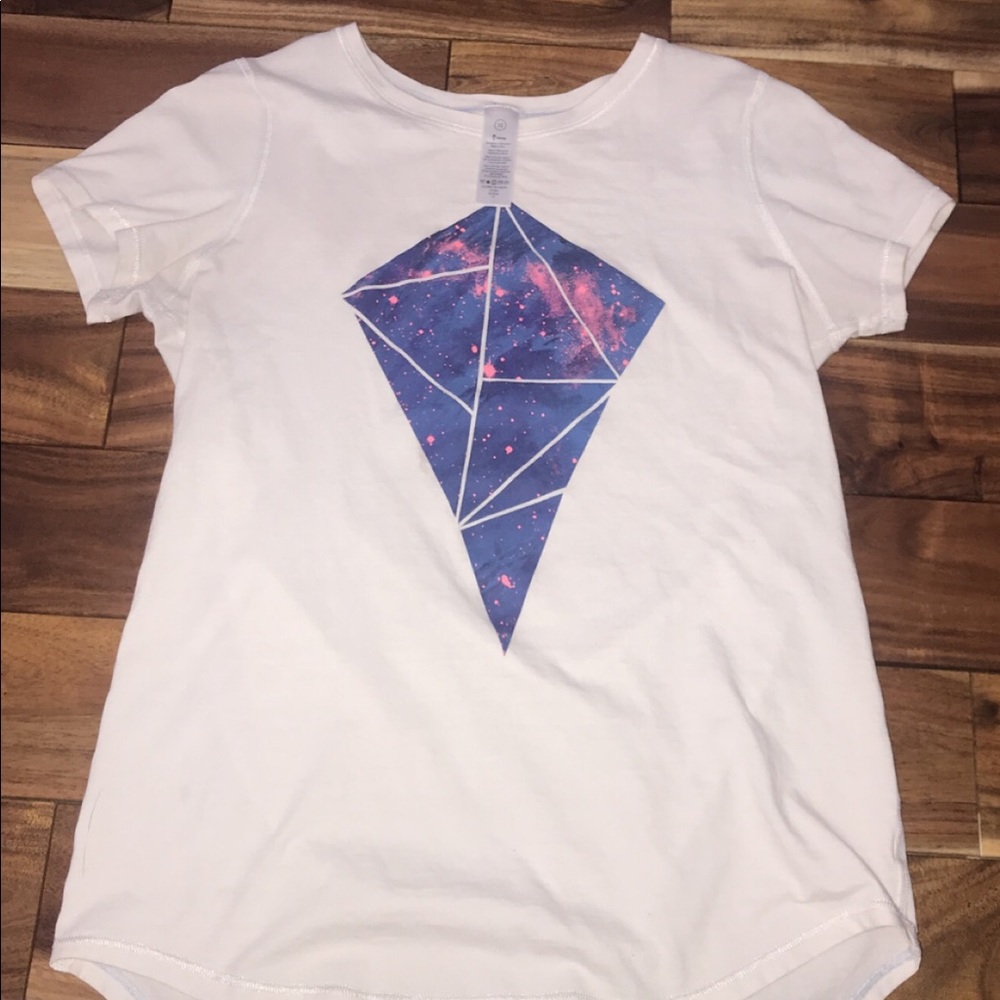 Size 12 girls ivivva shirt.
